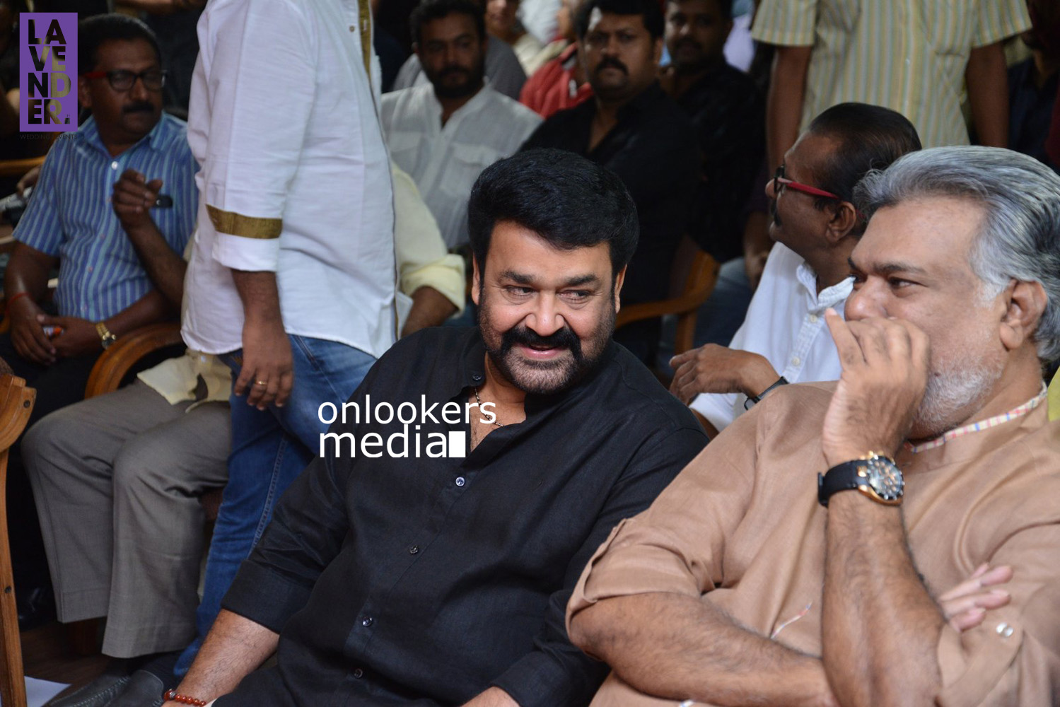 https://onlookersmedia.in/wp-content/uploads/2015/09/Mohanlal-at-Kanal-audio-launch-Stills-Photos-2.jpg