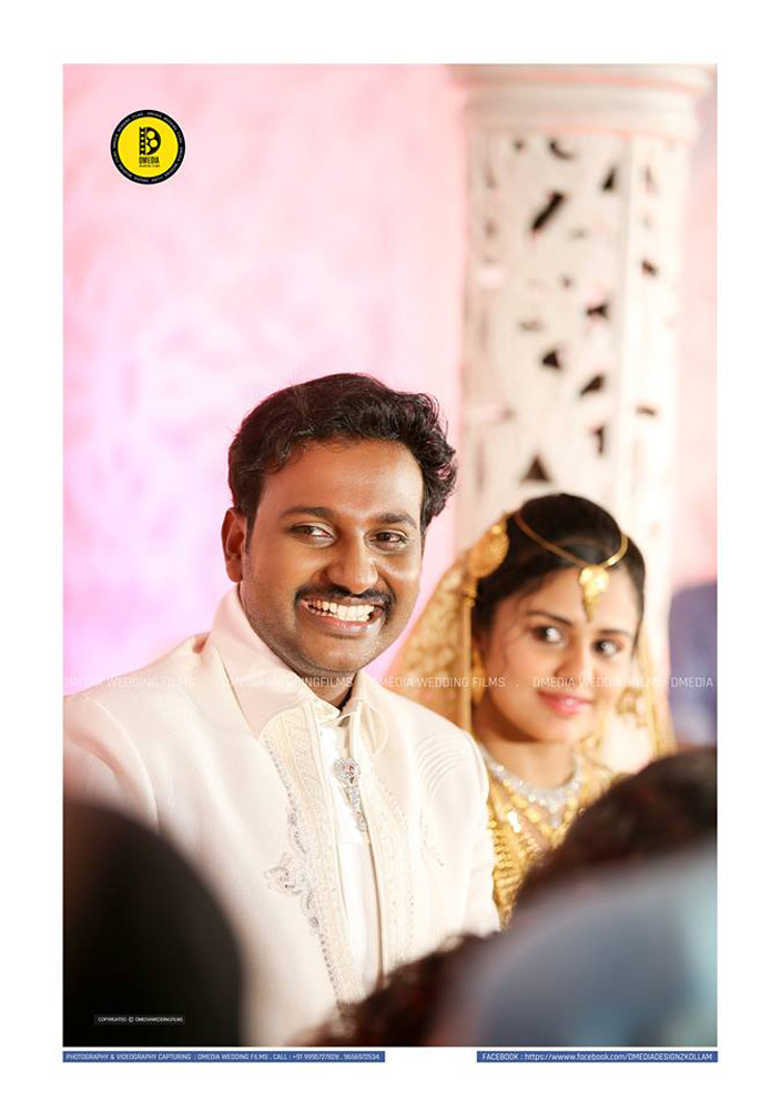 https://onlookersmedia.in/wp-content/uploads/2015/09/Najim-Arshad-Wedding-Marriage-Stills-Photos-27.jpg