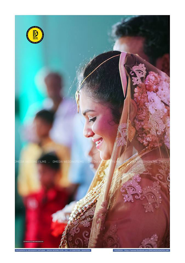 https://onlookersmedia.in/wp-content/uploads/2015/09/Najim-Arshad-Wedding-Marriage-Stills-Photos-6.jpg