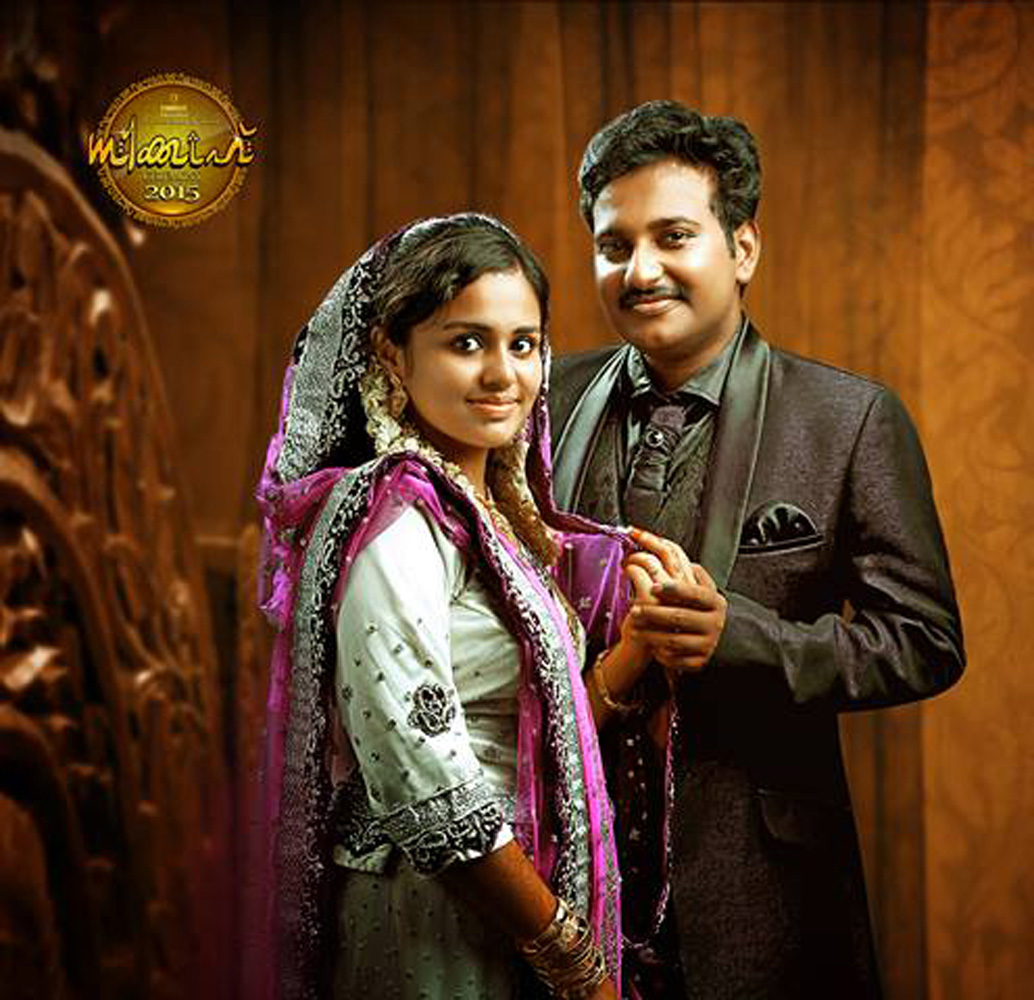 https://onlookersmedia.in/wp-content/uploads/2015/09/Najim-Arshad-Wedding-Stills-Photos-4.jpg