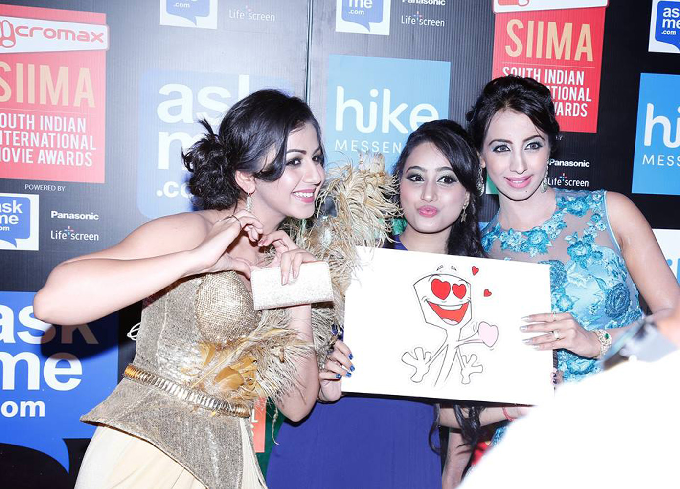 https://onlookersmedia.in/wp-content/uploads/2015/09/SIIMA-awards-2015-stills-photos-140.jpg