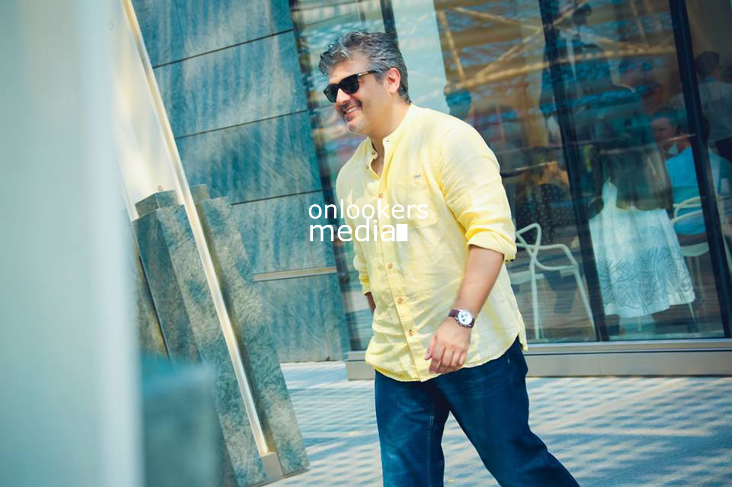 https://onlookersmedia.in/wp-content/uploads/2015/10/Ajith-in-Vedalam-Stills-Photos-15.jpg