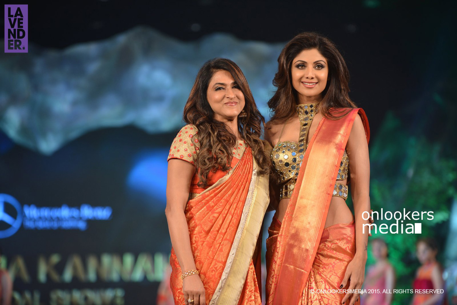 https://onlookersmedia.in/wp-content/uploads/2015/10/Beena-Kannan-Bridal-Show-2015-Stills-Photos-60.jpg