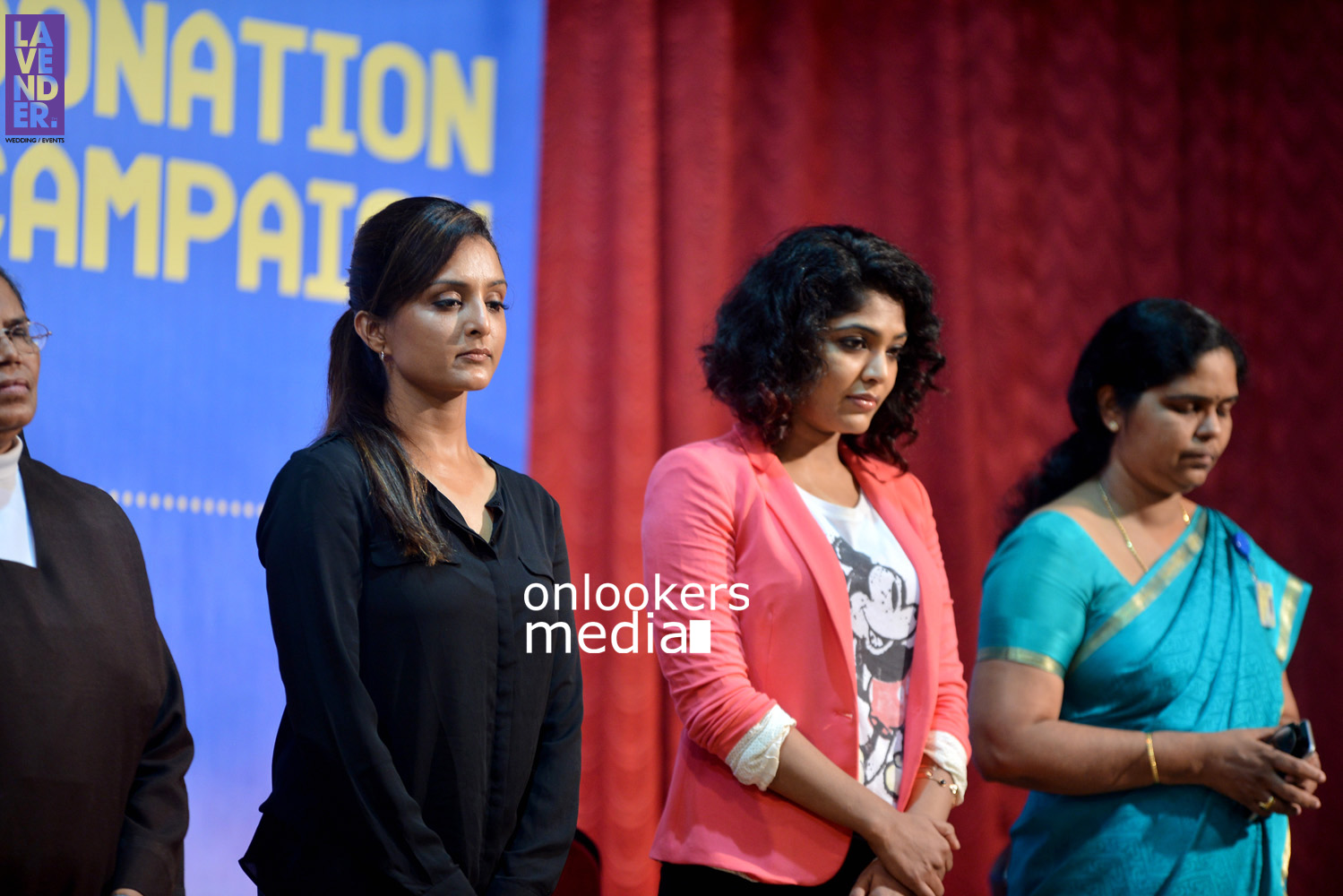 Manju Warrier and Rima Kallingal at St Teresa's College, ErnakulamHair