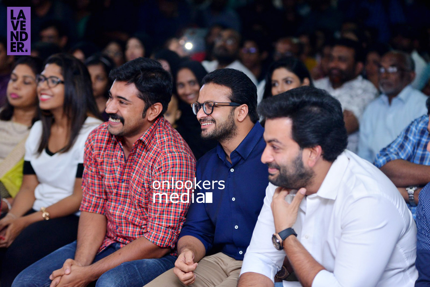 https://onlookersmedia.in/wp-content/uploads/2015/10/Nivin-Pauly-Prithviraj-Jayasurya-Dileep-at-Amar-Akbar-Anthony-Audio-Launch-Stills-Photos-11.jpg