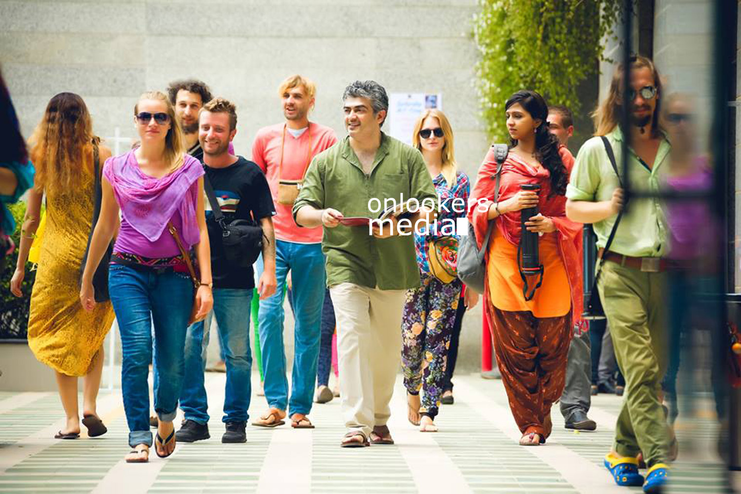 https://onlookersmedia.in/wp-content/uploads/2015/10/Vedalam-Stills-Photos-Ajith-Shruthi-Haasan-20.jpg