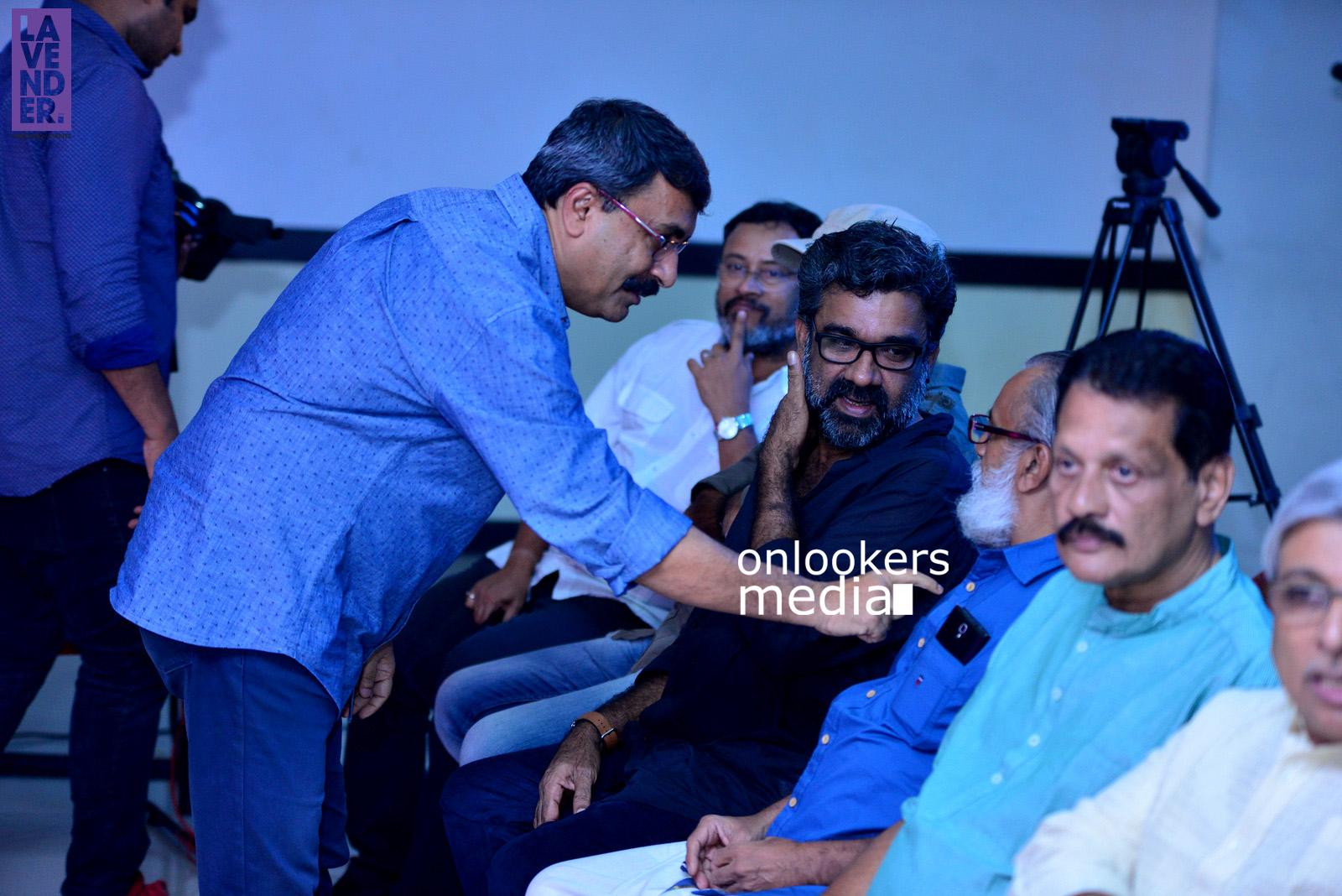 https://onlookersmedia.in/wp-content/uploads/2015/11/Director-Ranjith-at-Rockstar-Audio-Launch-Stills-Photos-6.jpg
