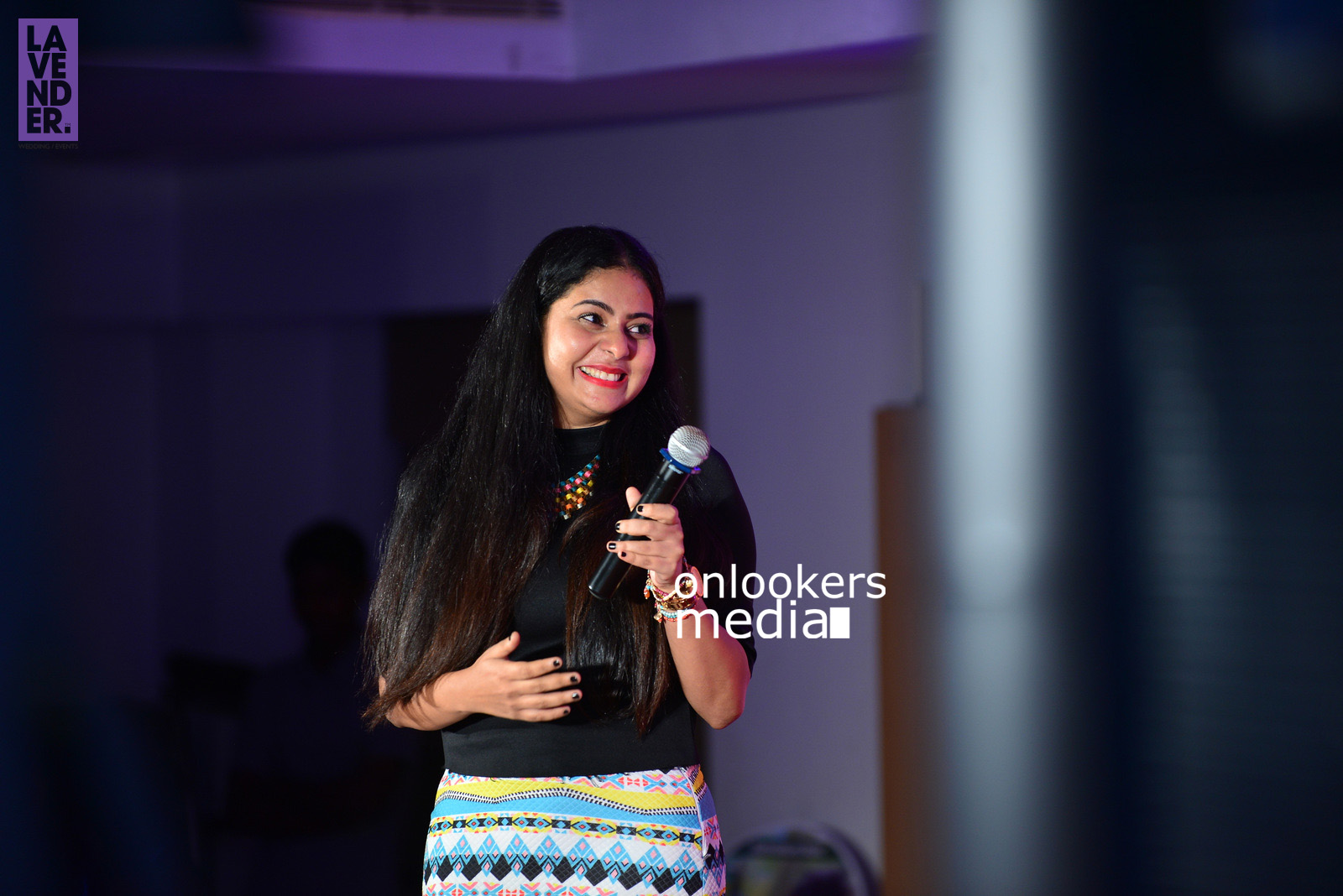https://onlookersmedia.in/wp-content/uploads/2015/11/Eva-Pavithran-at-Rockstar-Audio-Launch-2.jpg