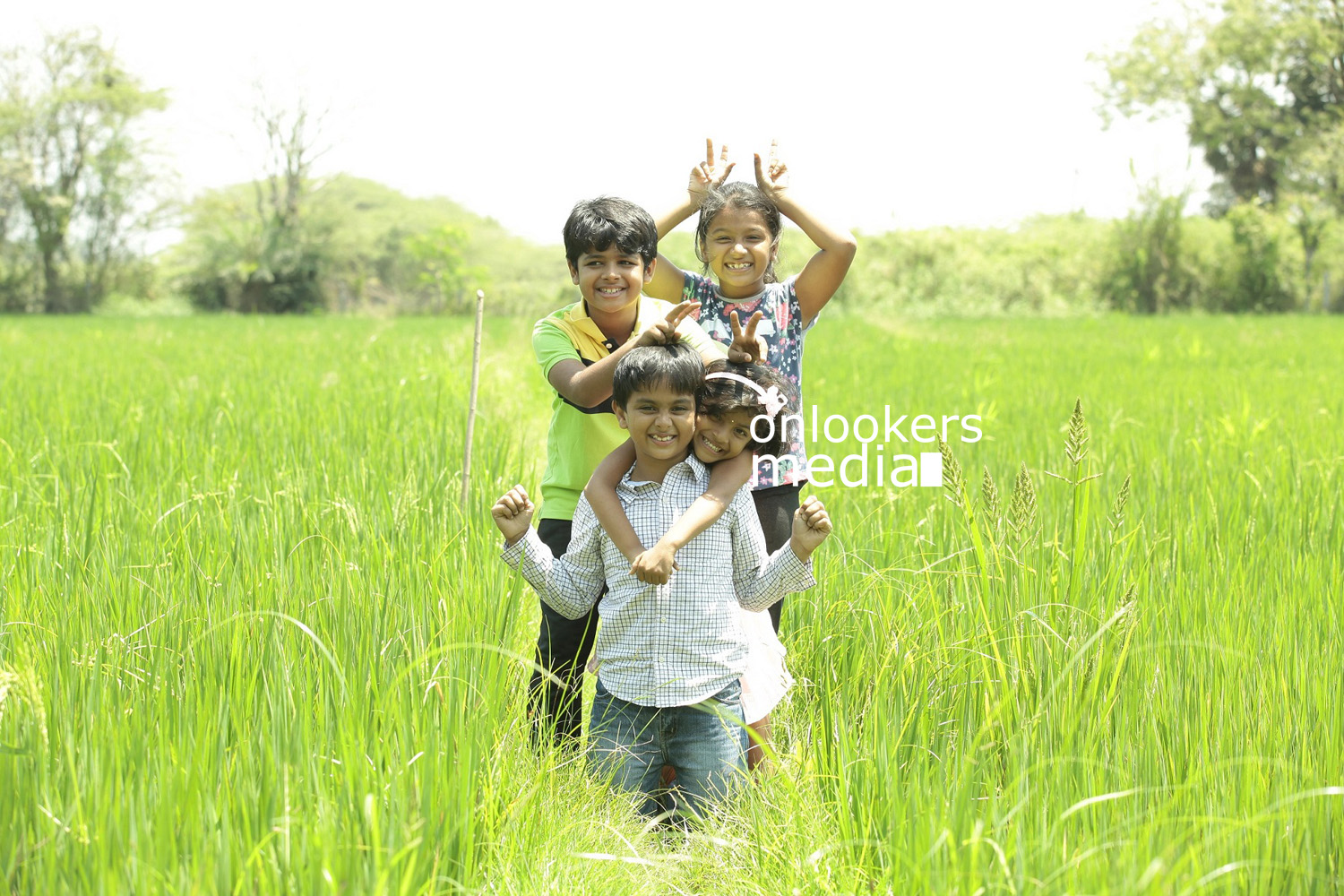 https://onlookersmedia.in/wp-content/uploads/2015/11/Pasanga-2-Stills-Photos-Suriya-Amala-Paul-11.jpg