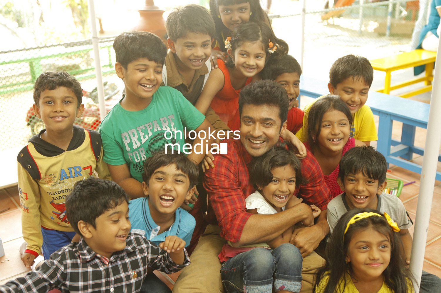 https://onlookersmedia.in/wp-content/uploads/2015/11/Pasanga-2-Stills-Photos-Suriya-Amala-Paul-5.jpg
