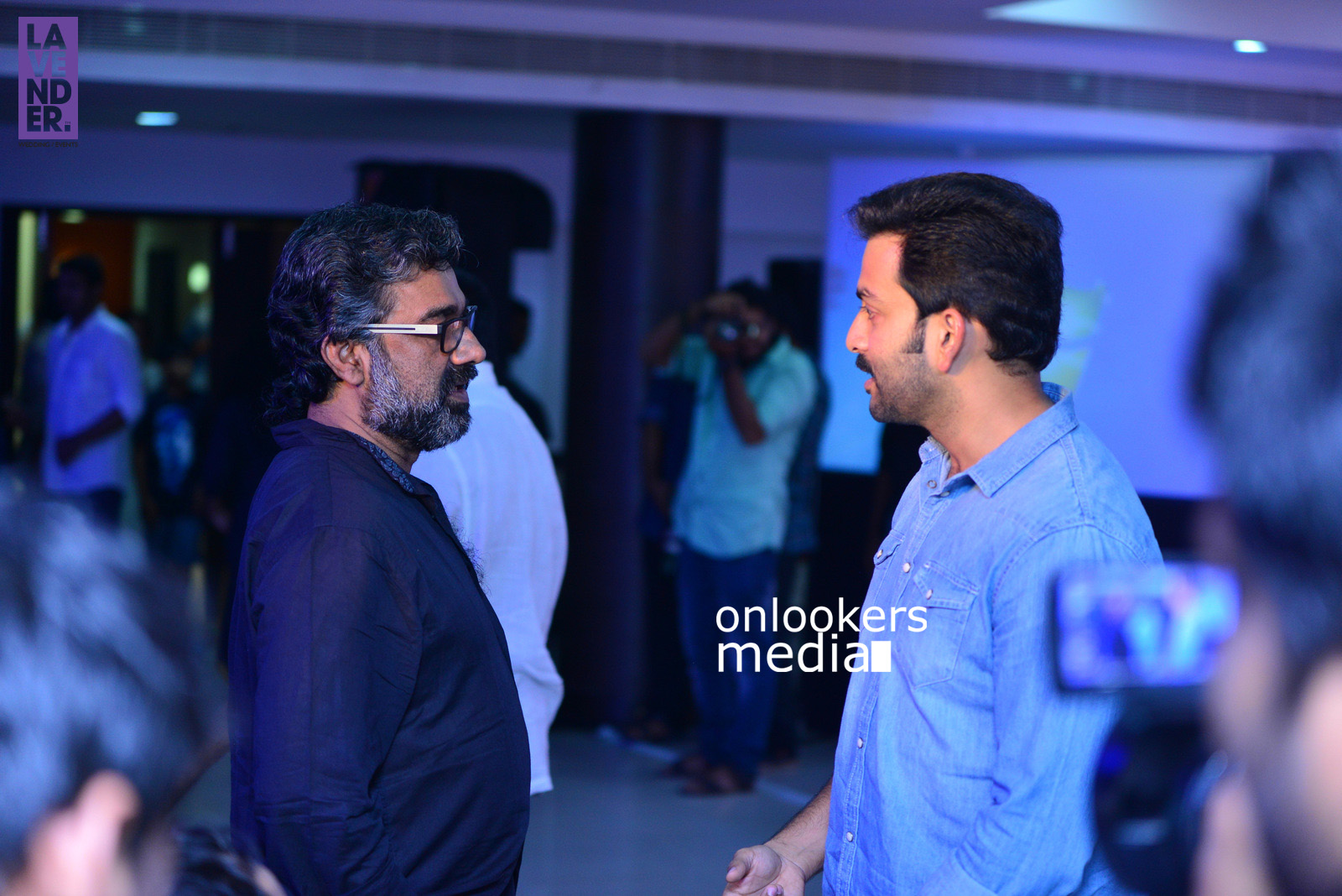 https://onlookersmedia.in/wp-content/uploads/2015/11/Prithviraj-at-Rockstar-Audio-Launch-Stills-Photos-10.jpg