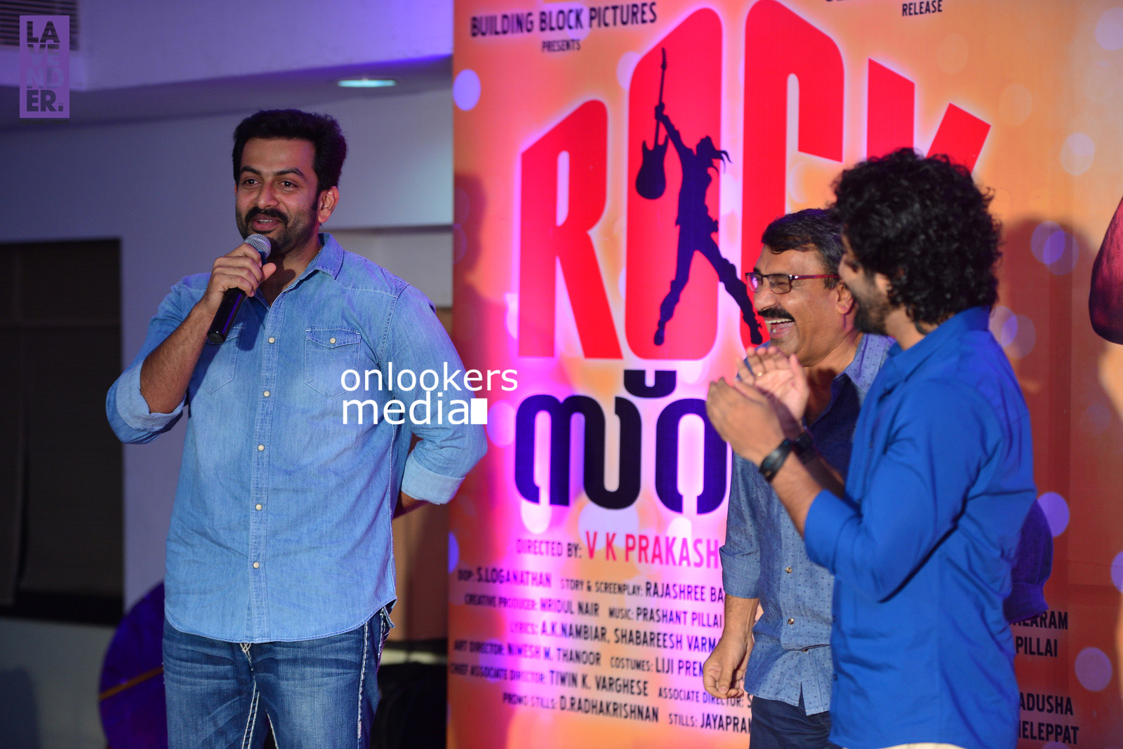 https://onlookersmedia.in/wp-content/uploads/2015/11/Prithviraj-at-Rockstar-Audio-Launch-Stills-Photos-17.jpg