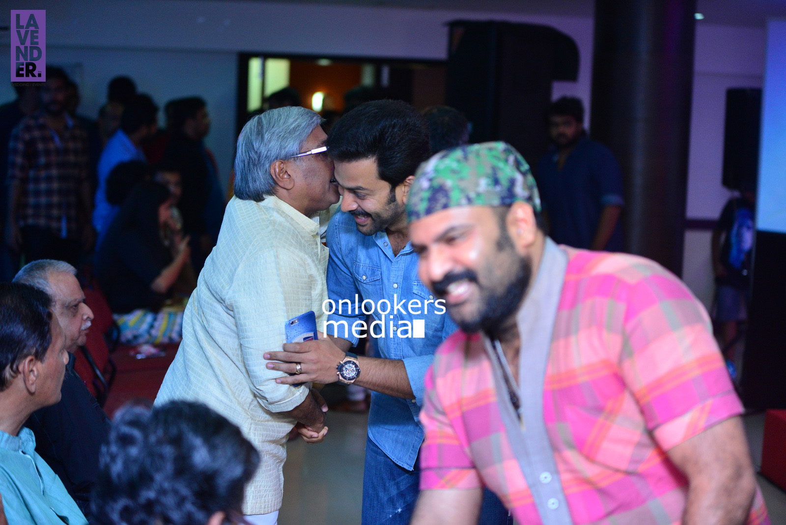 https://onlookersmedia.in/wp-content/uploads/2015/11/Prithviraj-at-Rockstar-Audio-Launch-Stills-Photos-5.jpg
