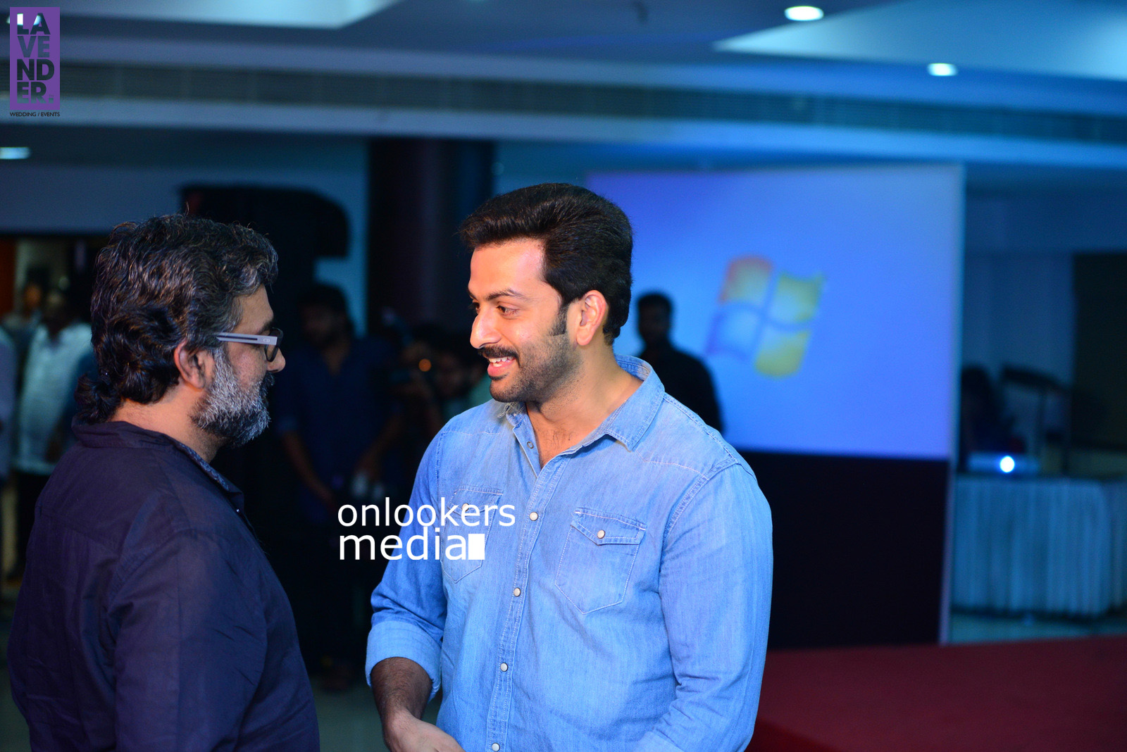 https://onlookersmedia.in/wp-content/uploads/2015/11/Prithviraj-at-Rockstar-Audio-Launch-Stills-Photos-8.jpg