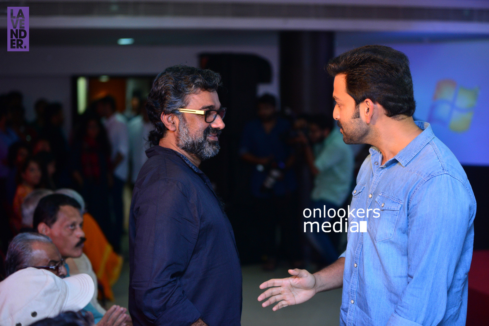 https://onlookersmedia.in/wp-content/uploads/2015/11/Prithviraj-at-Rockstar-Audio-Launch-Stills-Photos-9.jpg