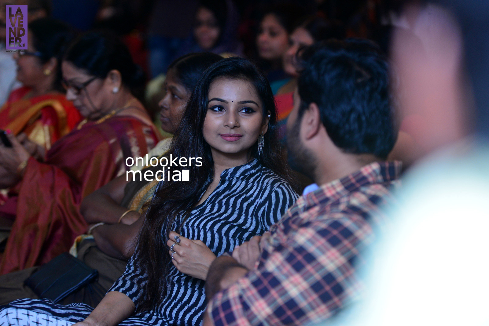 https://onlookersmedia.in/wp-content/uploads/2015/11/Rockstar-Malayalam-Movie-Audio-Launch-Photos-Stills-2.jpg