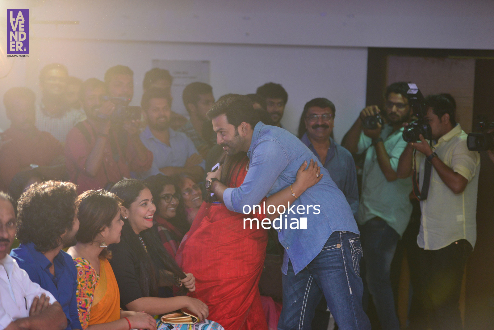 https://onlookersmedia.in/wp-content/uploads/2015/11/Rockstar-Malayalam-Movie-Audio-Launch-Photos-Stills-30.jpg