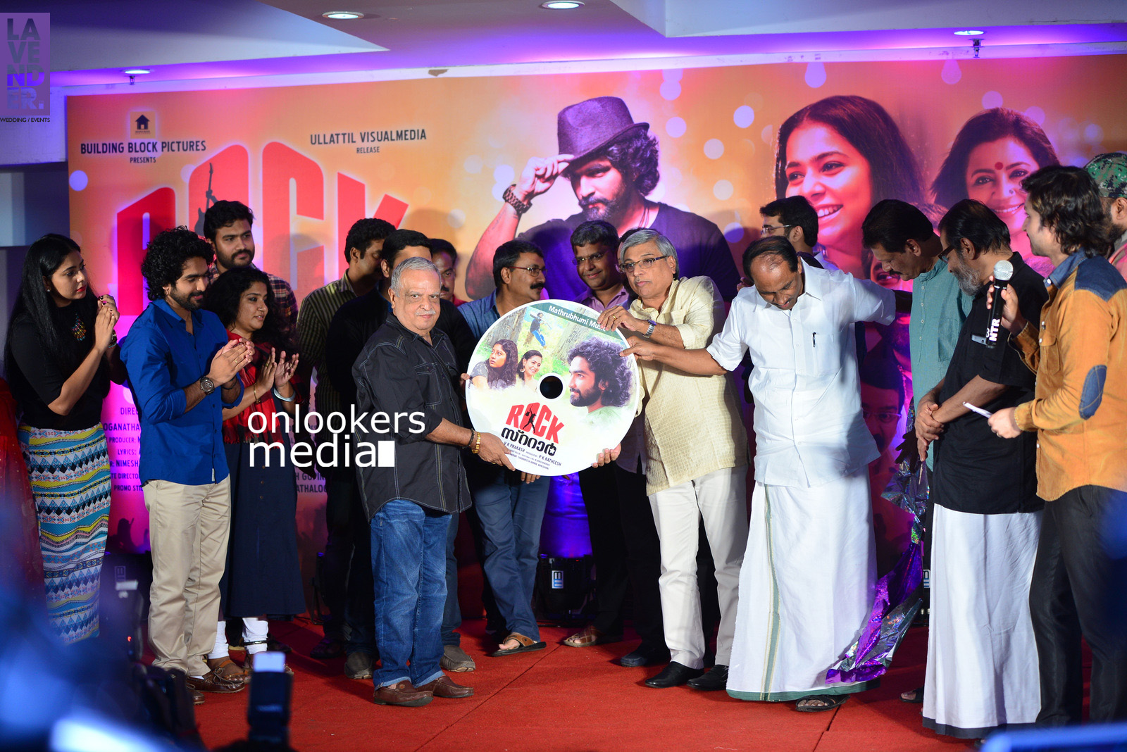 https://onlookersmedia.in/wp-content/uploads/2015/11/Rockstar-Malayalam-Movie-Audio-Launch-Photos-Stills-43.jpg