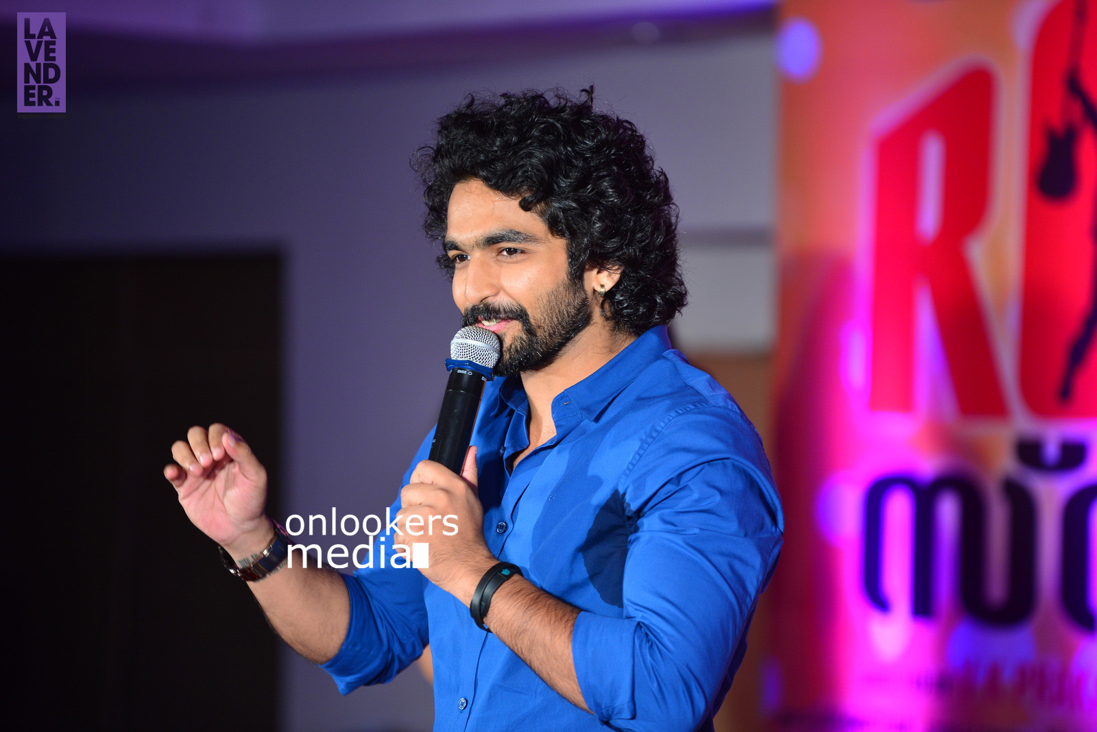 https://onlookersmedia.in/wp-content/uploads/2015/11/Rockstar-Malayalam-Movie-Audio-Launch-Photos-Stills-49.jpg