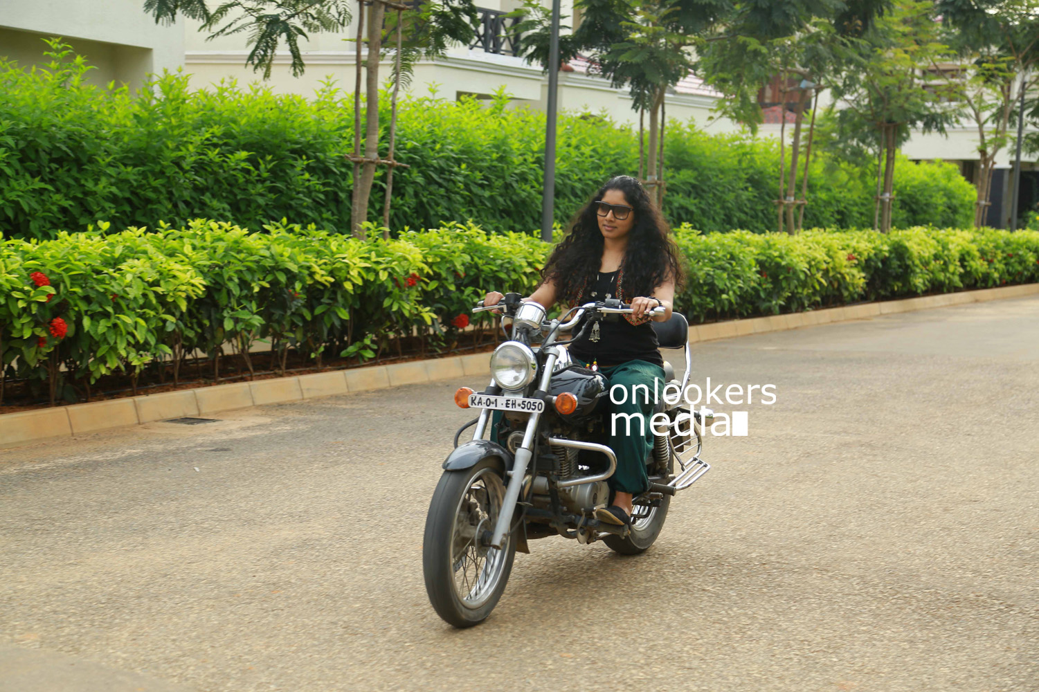 https://onlookersmedia.in/wp-content/uploads/2015/12/Anu-Mol-in-Rockstar-Malayalam-Movie-9.jpg