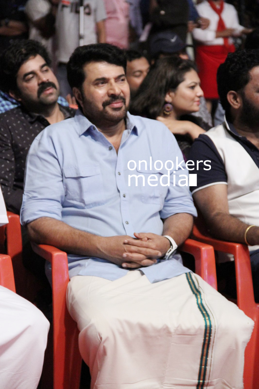 https://onlookersmedia.in/wp-content/uploads/2015/12/Mammootty-Latest-Photos-2016-1.jpg