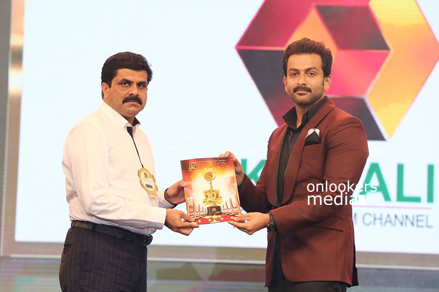 Prithviraj Asiavision Awards 2015 Stills-Photos