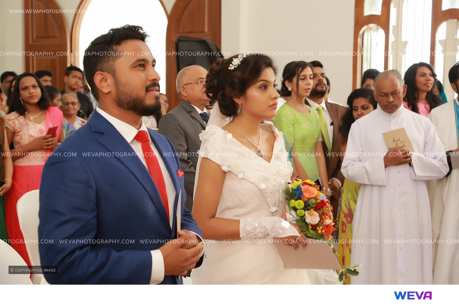 https://onlookersmedia.in/wp-content/uploads/2016/01/Archana-Kavi-Wedding-Stills-Photos-11.jpg