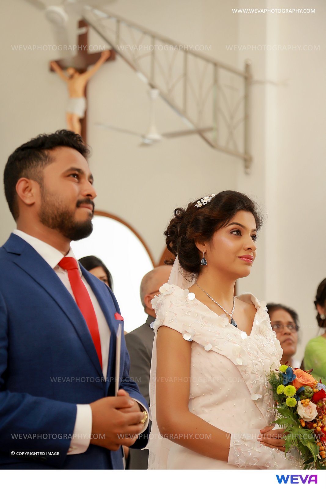 https://onlookersmedia.in/wp-content/uploads/2016/01/Archana-Kavi-Wedding-Stills-Photos-12.jpg