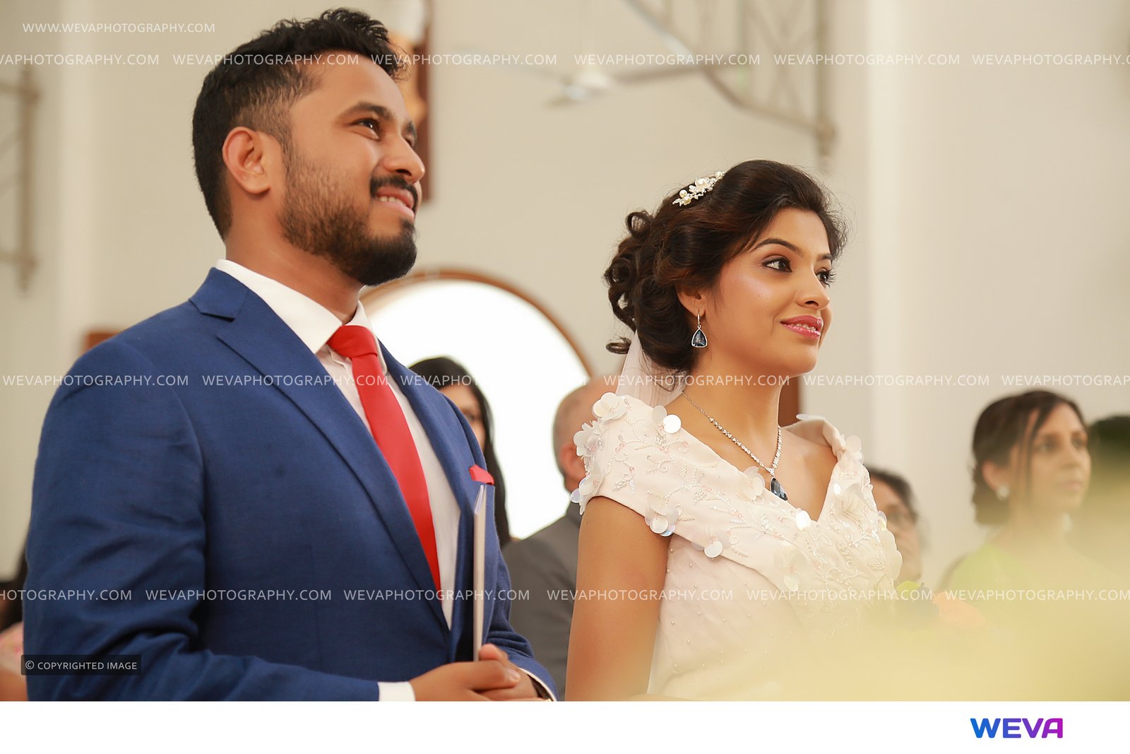 https://onlookersmedia.in/wp-content/uploads/2016/01/Archana-Kavi-Wedding-Stills-Photos-13.jpg