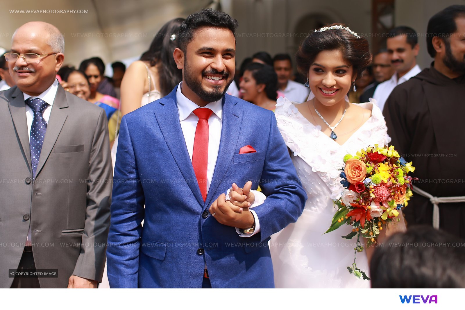 https://onlookersmedia.in/wp-content/uploads/2016/01/Archana-Kavi-Wedding-Stills-Photos-4.jpg