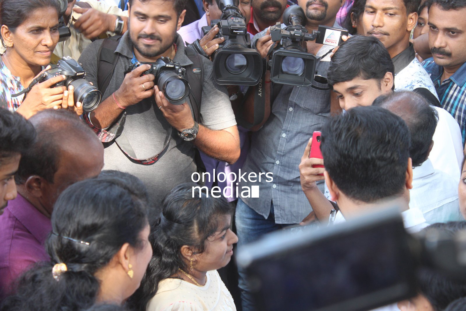 Dileep with his fan Sumi Autism patient (3)