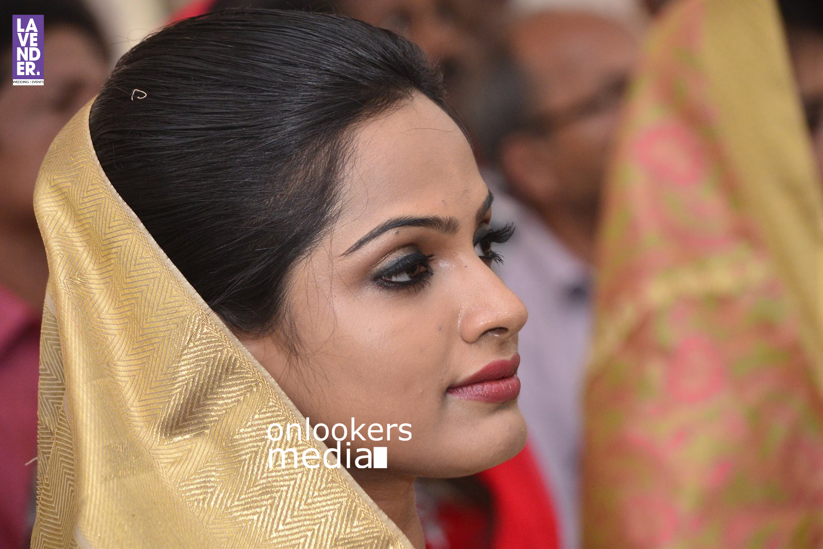 https://onlookersmedia.in/wp-content/uploads/2016/02/Aju-Varghese-Wedding-Stills-wife-Augustina-16.jpg