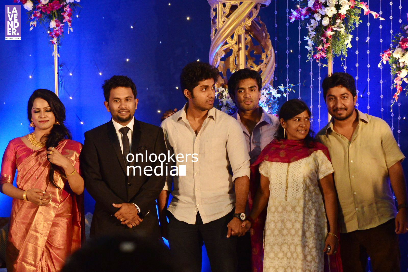 https://onlookersmedia.in/wp-content/uploads/2016/02/Aju-Varghese-Wedding-reception-stills-19.jpg