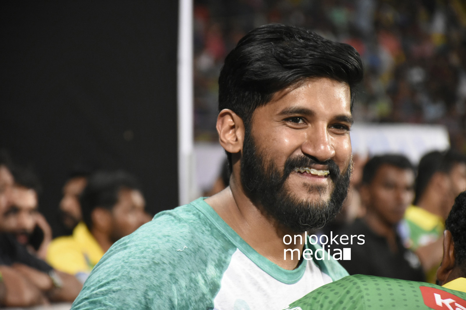 https://onlookersmedia.in/wp-content/uploads/2016/02/CCL-6-Kerala-Strikers-Stills-Photos-61.jpg