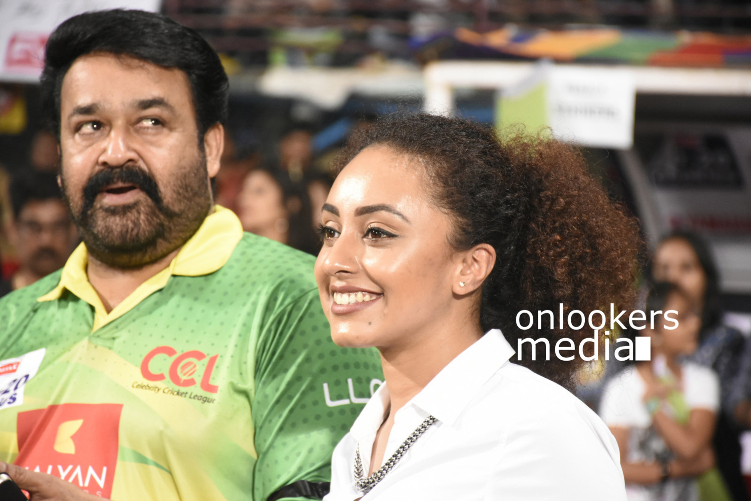 https://onlookersmedia.in/wp-content/uploads/2016/02/Mohanlal-at-CCL-6-Stills-Photo-10.jpg