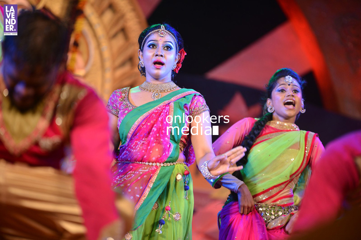 https://onlookersmedia.in/wp-content/uploads/2016/02/Rachana-Narayanankutty-Attukal-Ponkala-2016-43.jpg