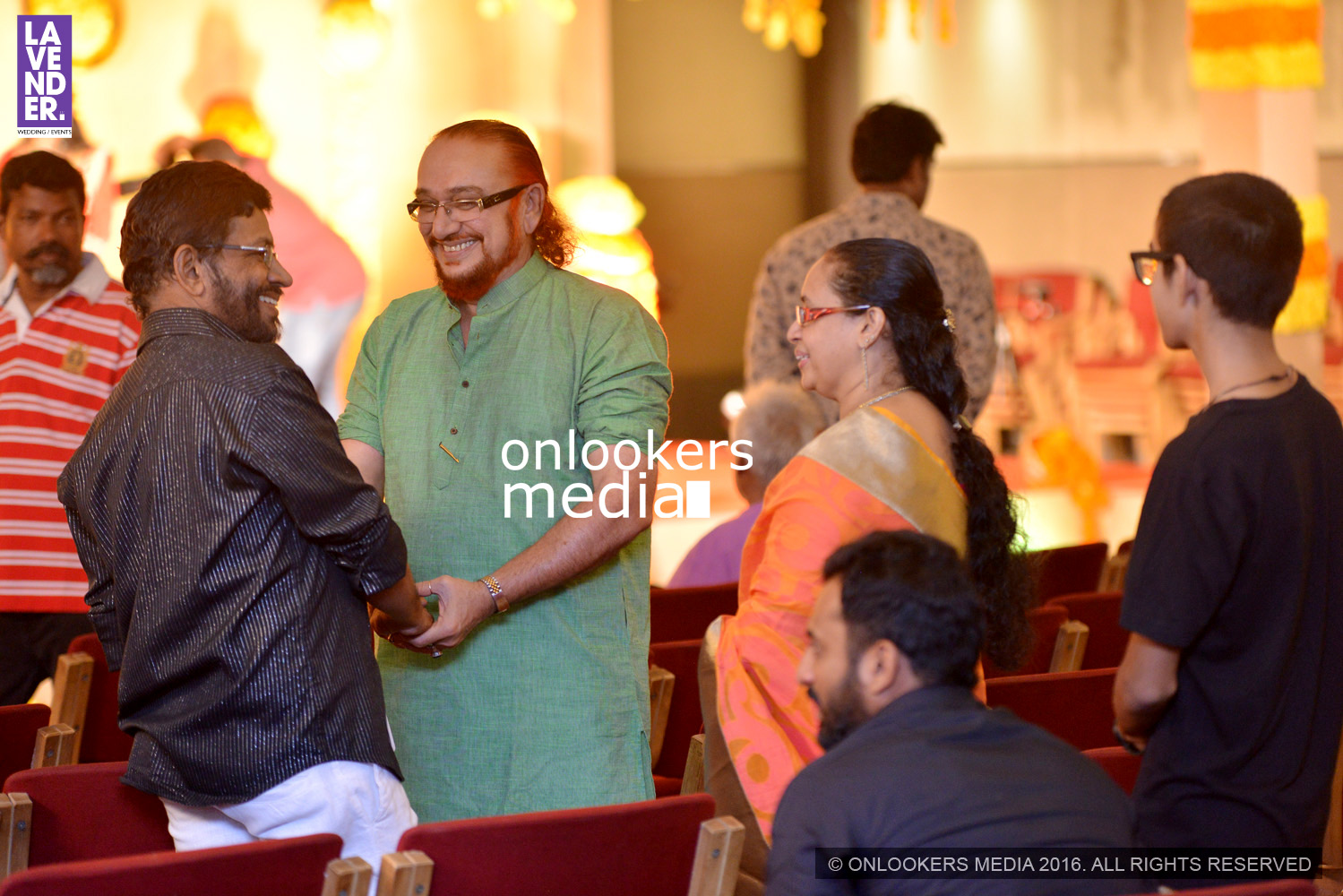 https://onlookersmedia.in/wp-content/uploads/2016/02/Vijayaraghavan-son-wedding-reception-stills-photos-28.jpg