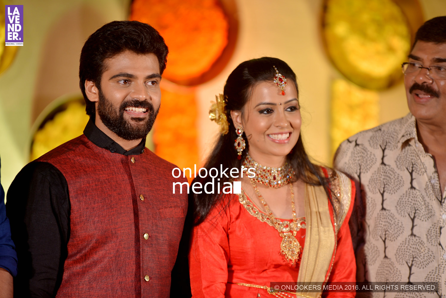 http://onlookersmedia.in/wp-content/uploads/2016/02/Vijayaraghavan-son-wedding-reception-stills-photos-33.jpg