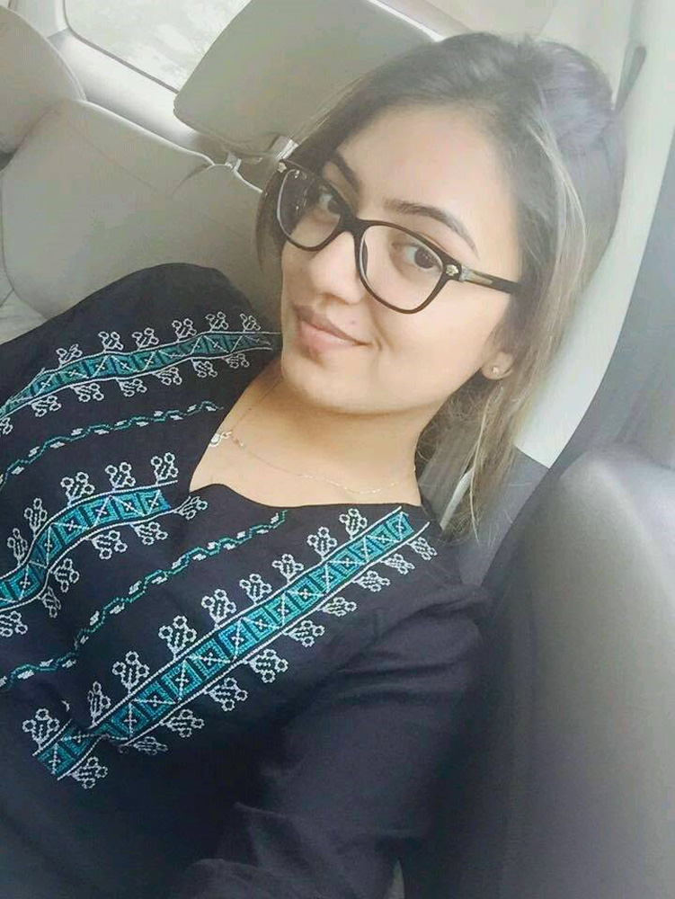 https://onlookersmedia.in/wp-content/uploads/2016/03/Nazriya-Latest-Stills-2016-Photos-4.jpg