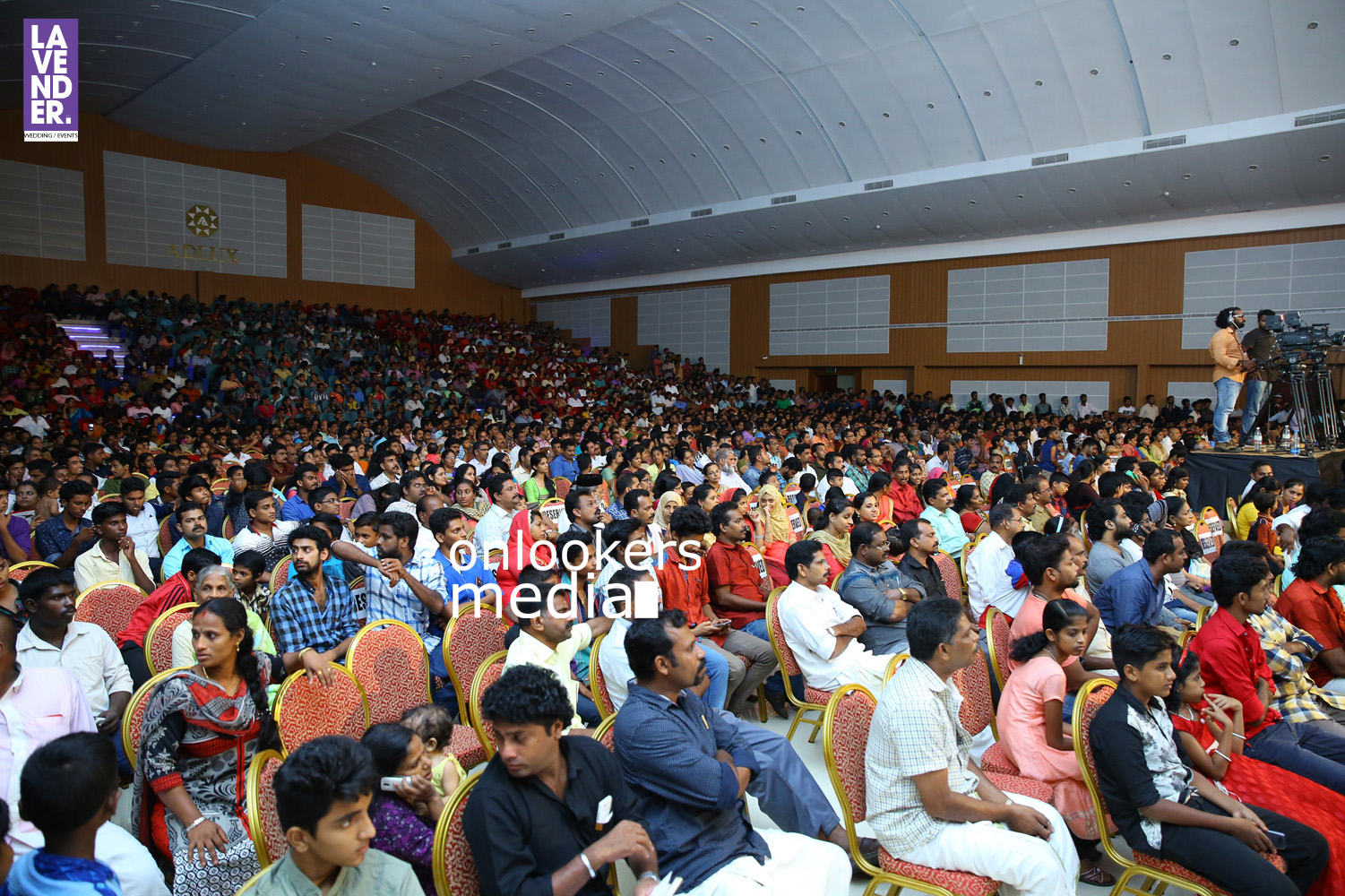 https://onlookersmedia.in/wp-content/uploads/2016/04/Aadupuliyattam-Audio-Launch-Stills-Photos-129.jpg