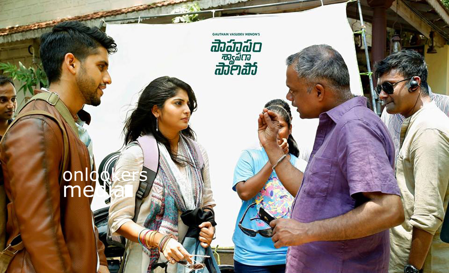 https://onlookersmedia.in/wp-content/uploads/2016/04/Sahasam-Swasaga-Sagipo-Stills-Naga-Chaitanya-Manjima-Mohan-6.jpg