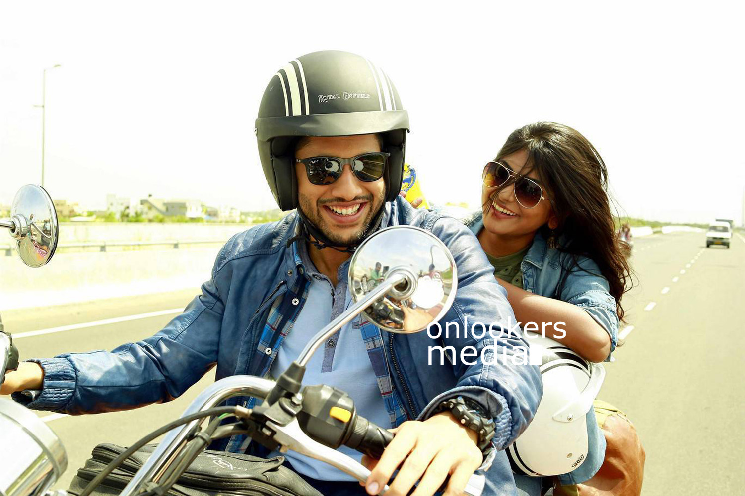 https://onlookersmedia.in/wp-content/uploads/2016/04/Sahasam-Swasaga-Sagipo-actress-Manjima-Mohan-2.jpg