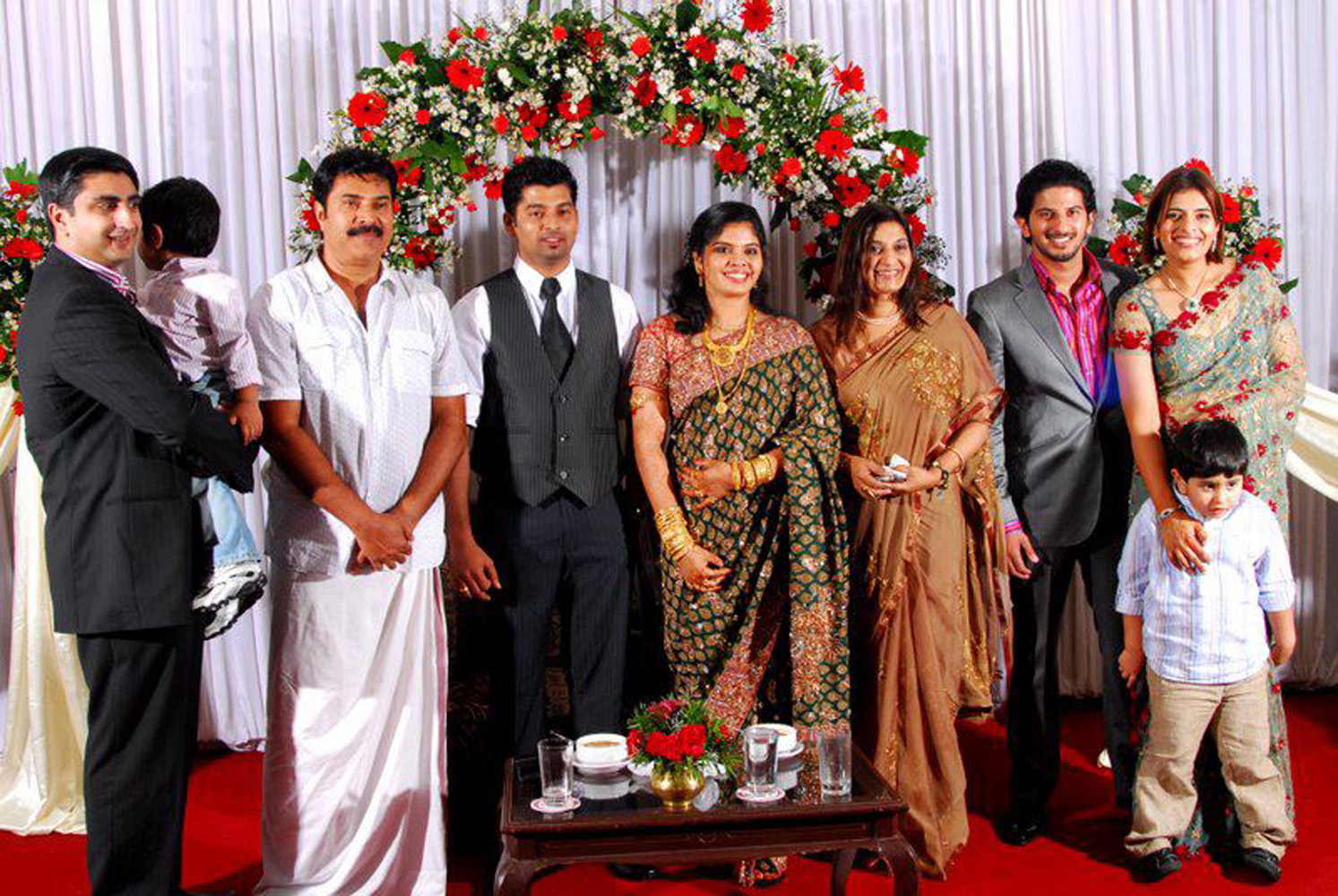 Mammootty Family Photos Wife Daughter Son Onlookersmedia