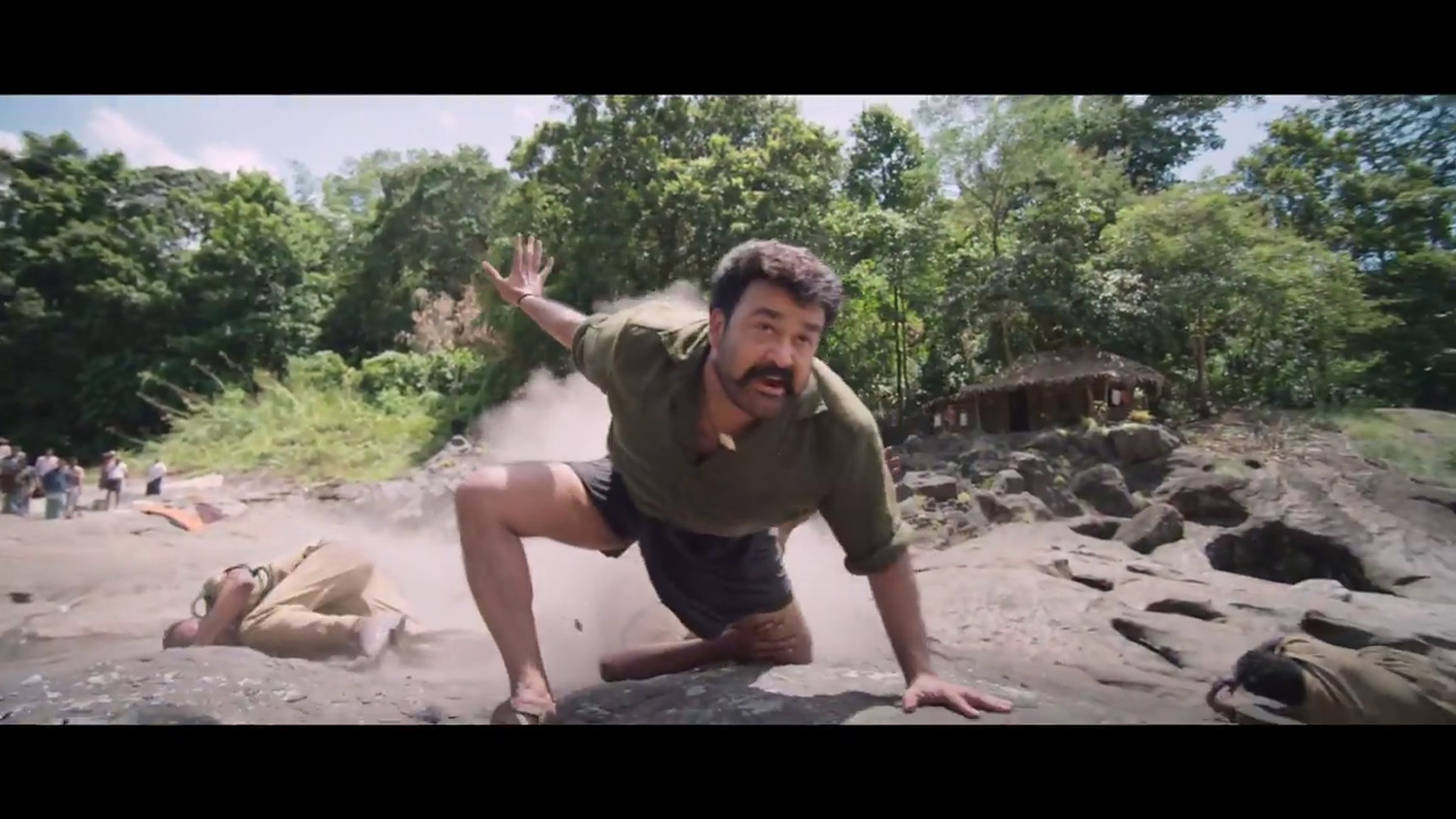https://onlookersmedia.in/wp-content/uploads/2016/05/Mohanlal-Pulimurugan-Teaser-Stills-Photos-Pics-5.jpg