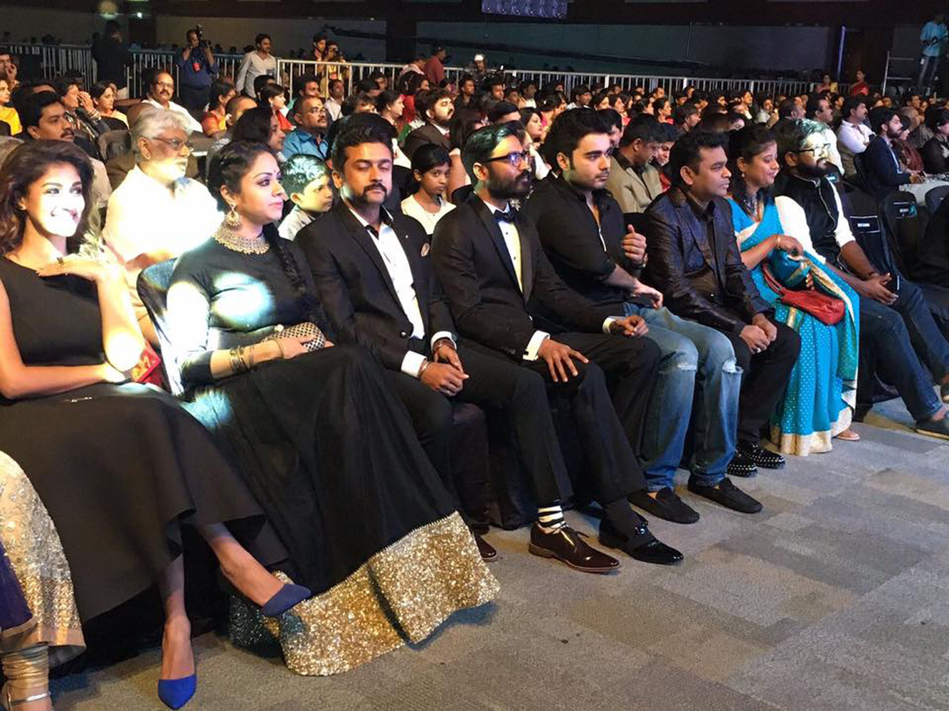 Filmfare awards 2016 stills photos