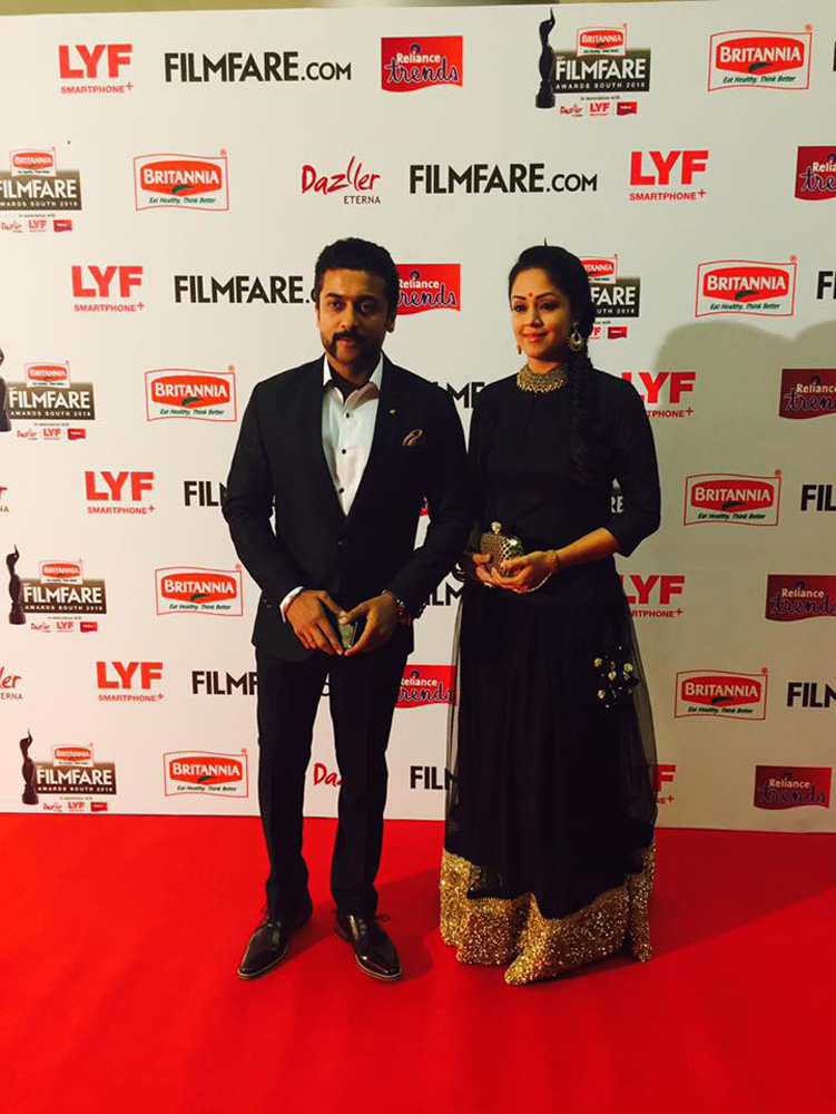 https://onlookersmedia.in/wp-content/uploads/2016/06/Filmfare-awards-2016-stills-photos-19.jpg