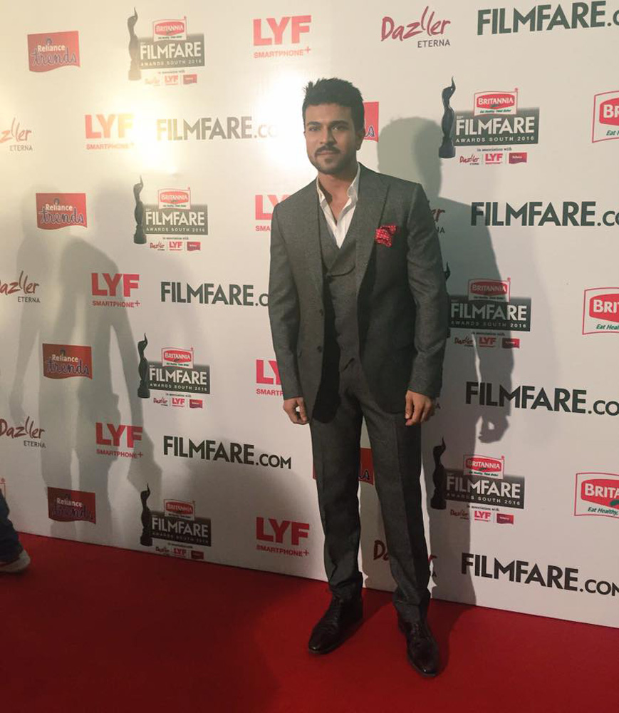 https://onlookersmedia.in/wp-content/uploads/2016/06/Filmfare-awards-2016-stills-photos-26.jpg