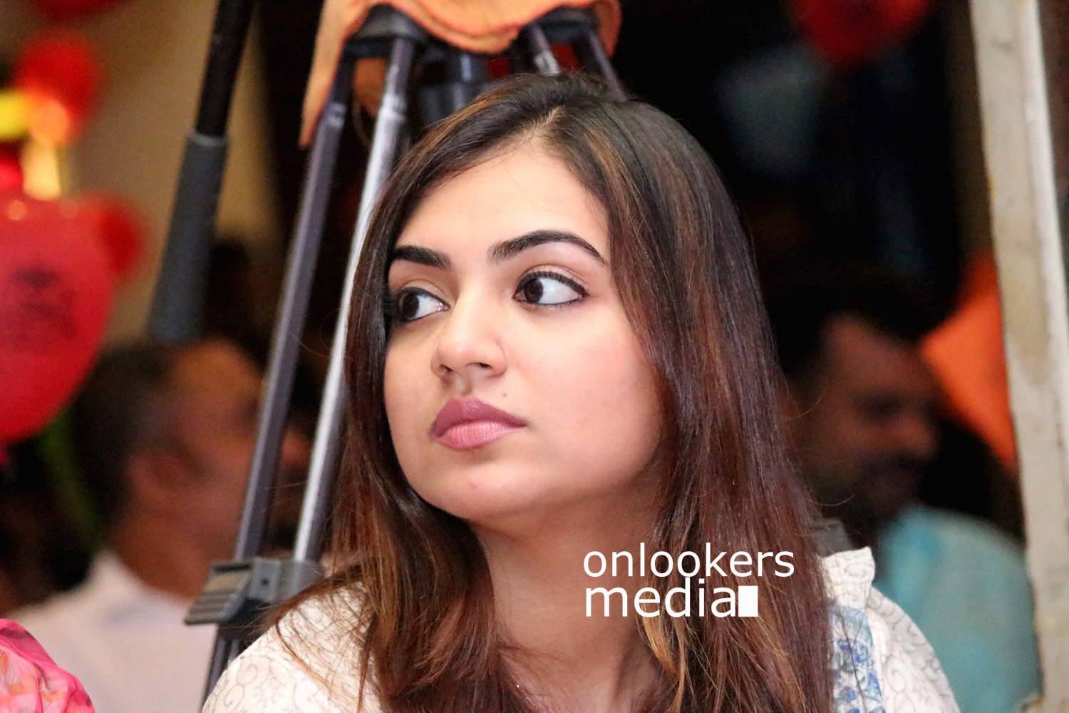 https://onlookersmedia.in/wp-content/uploads/2016/07/Nazriya-Fahad-Fazil-Basheerinte-Premalekhanam-stills-photos-13.jpg