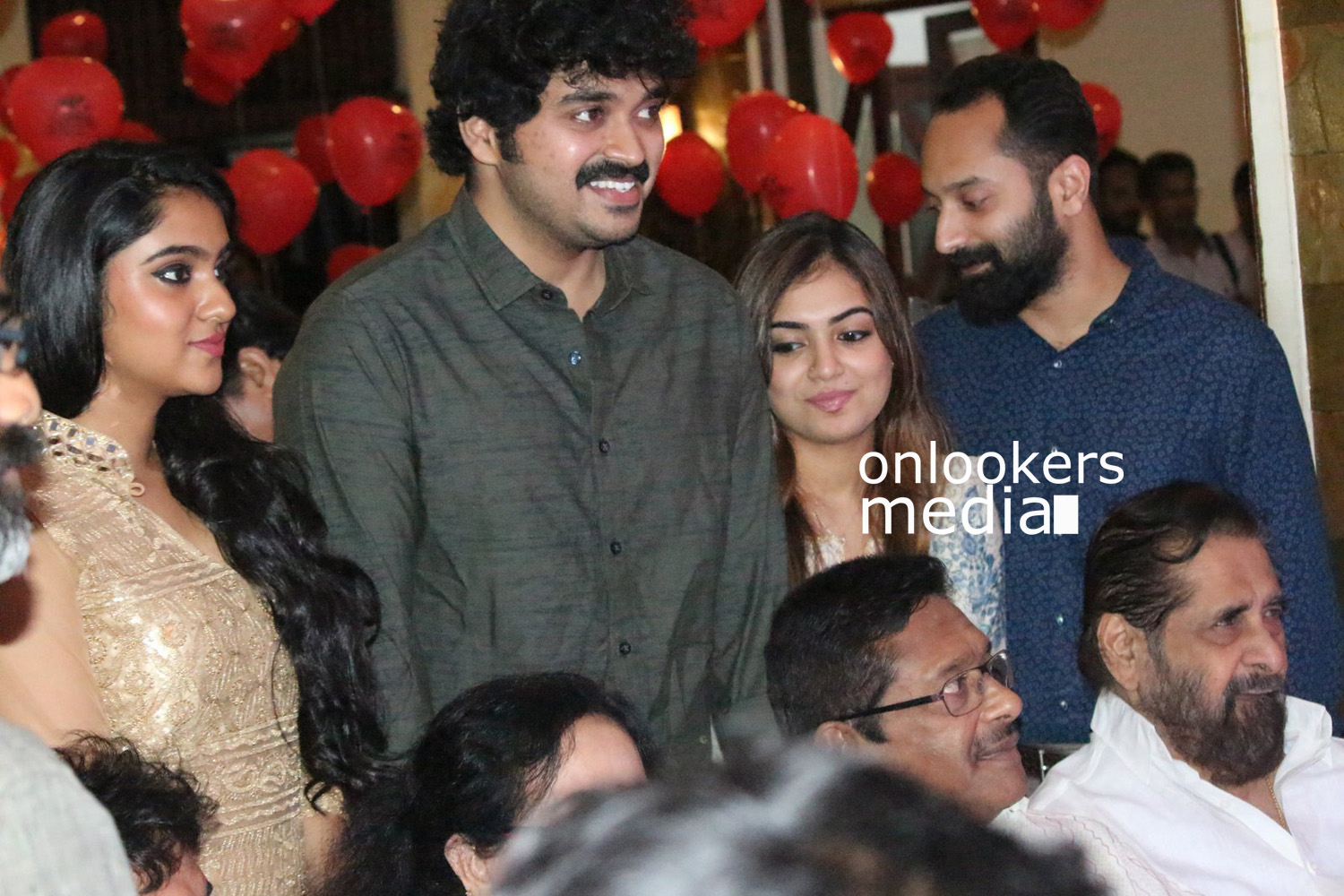 https://onlookersmedia.in/wp-content/uploads/2016/07/Nazriya-Fahad-Fazil-Basheerinte-Premalekhanam-stills-photos-15.jpg