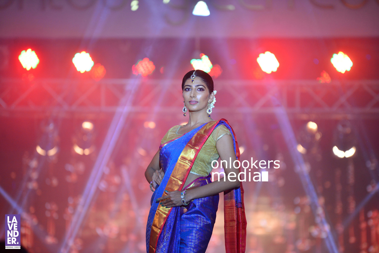 http://onlookersmedia.in/wp-content/uploads/2016/07/Saptamukhi-2016-Mahalekshmi-Silks-fashion-show-stills-photos-11.jpg
